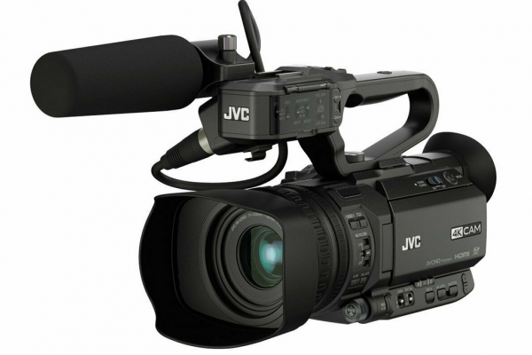 El Club Handbol Sant Cugat posa en marxa un projecte de crowdfunding per comprar una càmera de vídeo professional JVC