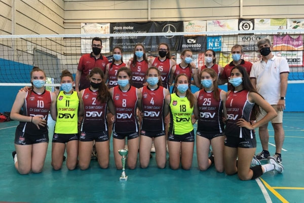 L'equip cadet A del DSV Club Voleibol Sant Cugat aconsegueix el 8è Campionat de Catalunya de 1a Divisió, guanyant els 18 partits disputats