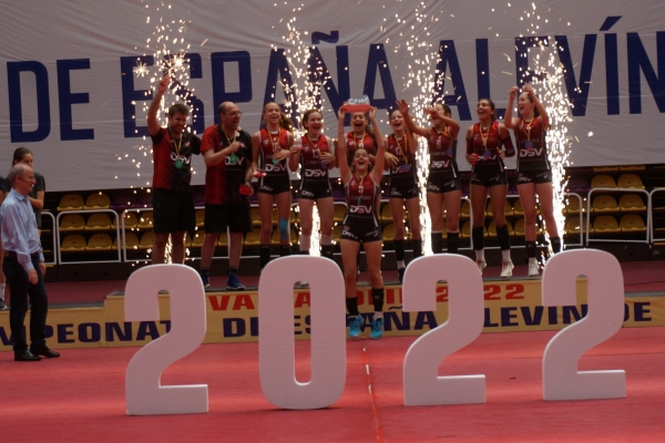 El DSV Club Voleibol Sant Cugat guanya el Campionat d'Espanya Aleví de Clubs, en la seva segona participació