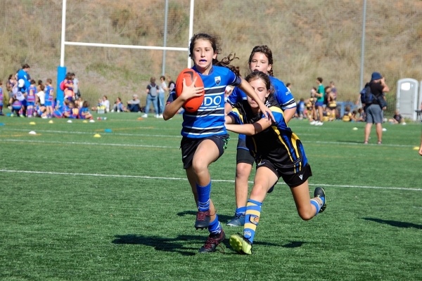 El Club de Rugby Sant Cugat ofereix entrenaments gratuïts de rugbi formatiu exclusius per a noies