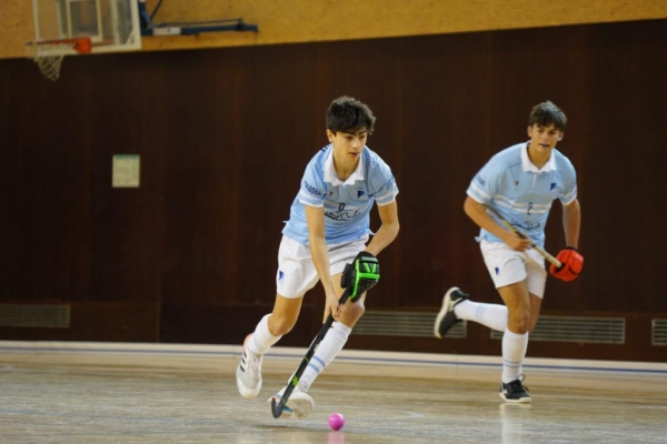El equipo juvenil masculino del Junior FC acaba cuarto en el Campeonato de España de hockey sala, que se ha jugado en el Pavellón 3